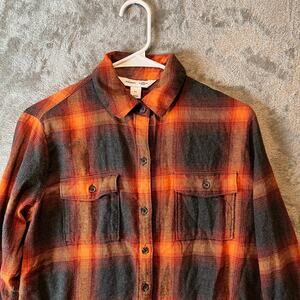 Old Navy Women’s Swifty‎ Evermore Boyfriend Flannel Orange Black Plaid Size XS